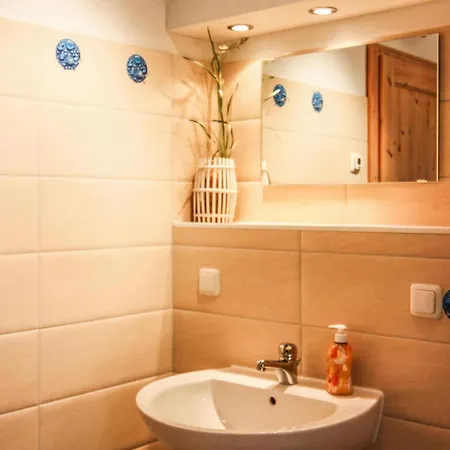 Holiday home Doppelhaushaelfte Duenenrose,