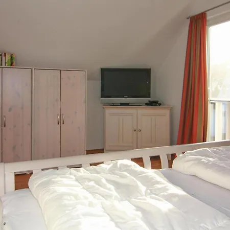 Doppelhaushaelfte Duenenrose, *