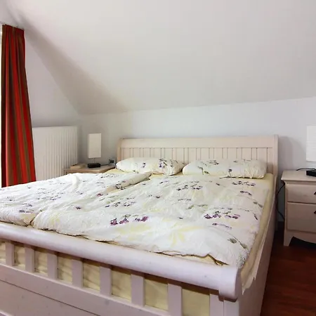 Doppelhaushaelfte Duenenrose,