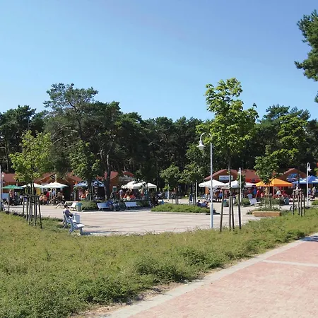 Doppelhaushaelfte Duenenrose, 別荘 *