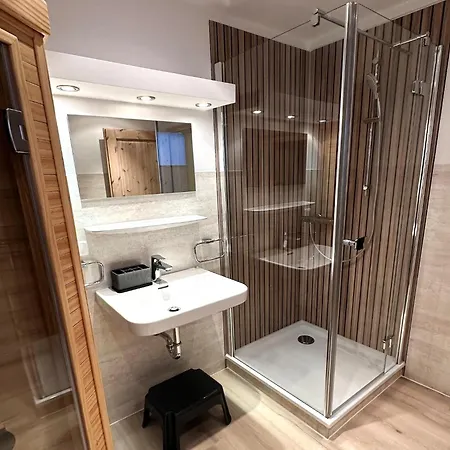 Doppelhaushaelfte Duenenrose, 別荘 グロヴェ