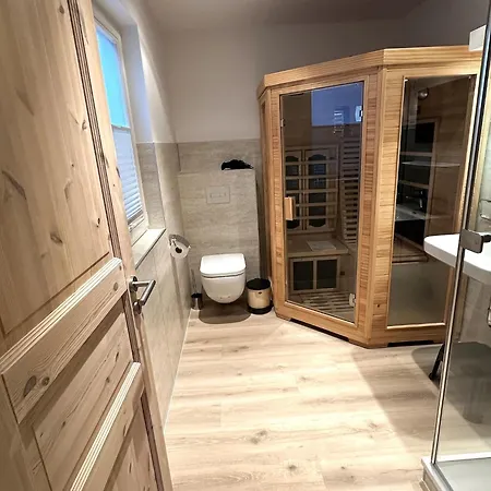 Doppelhaushaelfte Duenenrose, * グロヴェ