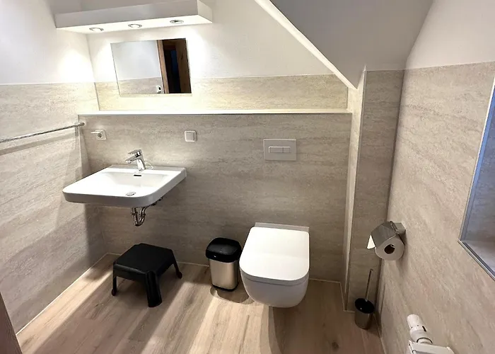 Doppelhaushaelfte Duenenrose, Glowe